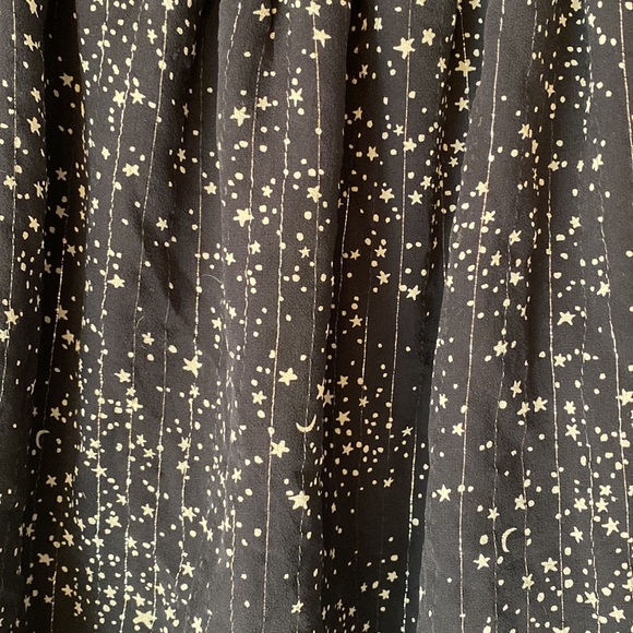 LOVE SHACK FANCY Top XS/S - 16”W x 19”L - Picture 6 of 11